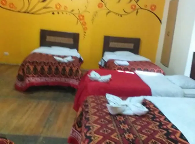 Cuatro Lagunas Cuzco
